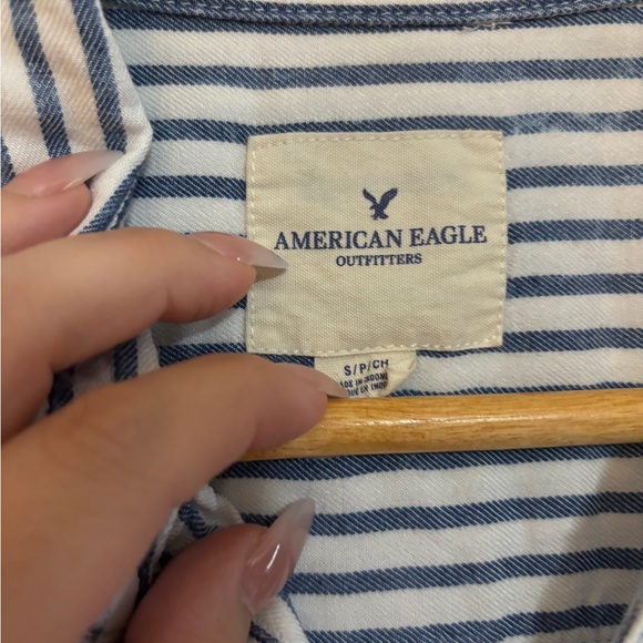 American Eagle Casual Comfy Navy/White Stripe Button Down Button Up (S) - Picture 2 of 5